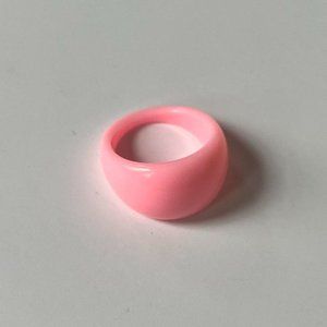 Light Pink Plastic Chunky Bubble Ring